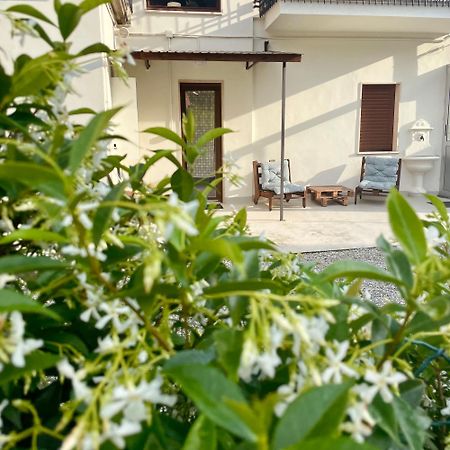 Il Vicolo Aparthotel Condove Bagian luar foto
